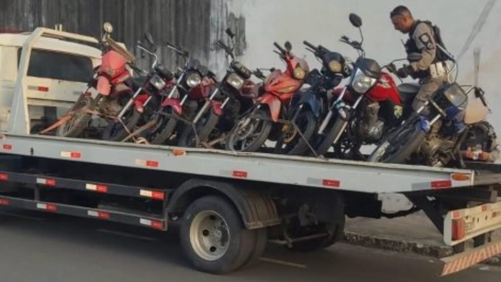 Polícia apreende 31 veículos com escapamentos irregulares em João Pessoa e Campina Grande